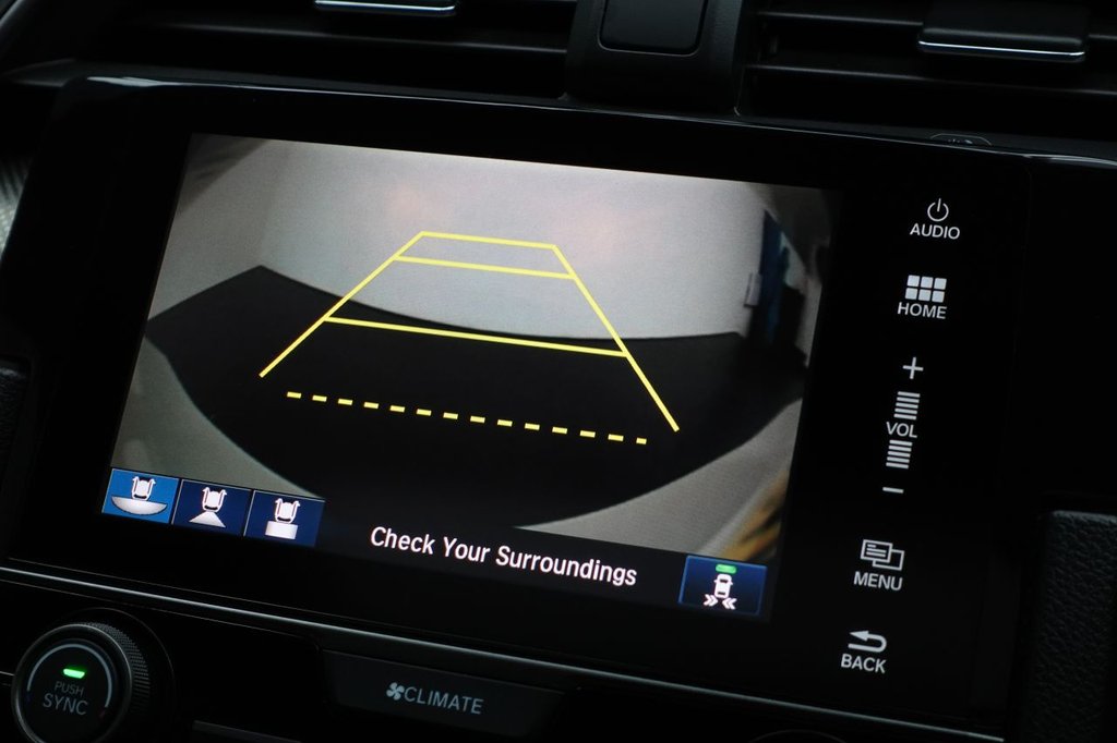 Used Honda Civic 2019 for sale - 76570547: Photo 32