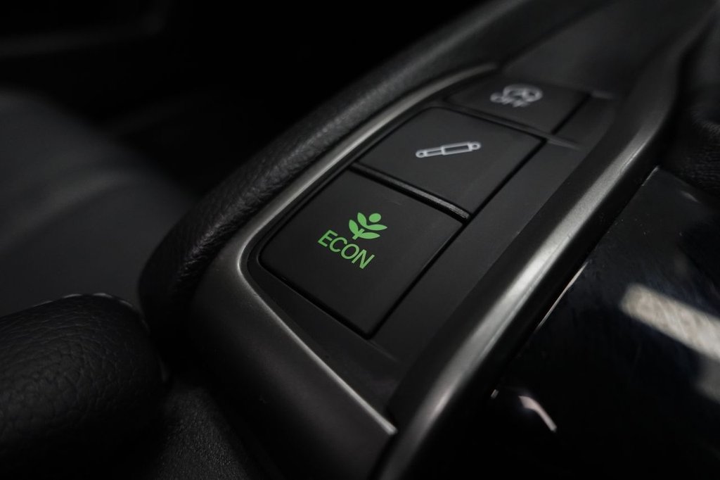 Used Honda Civic 2019 for sale - 76570547: Photo 40