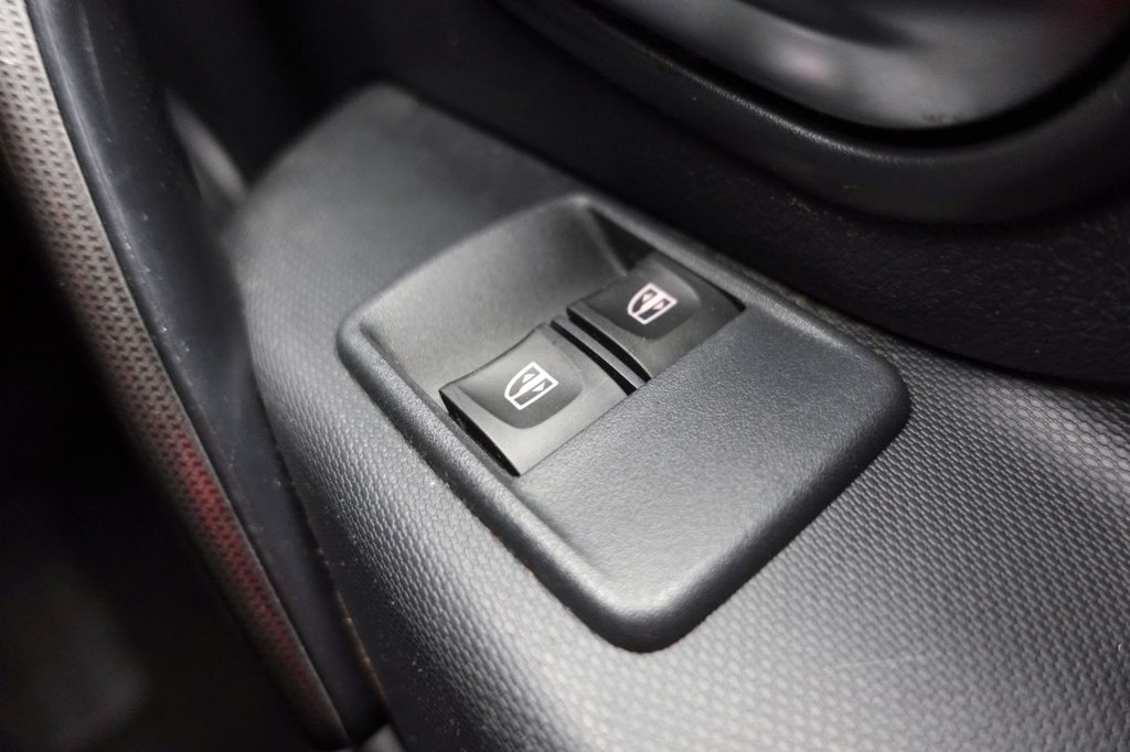 Used Dacia Logan MCV Stepway 2019 for sale - 76740253: Photo 39