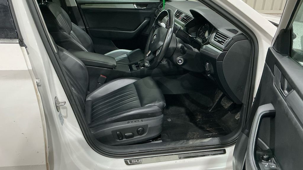 Used Skoda Superb 2019 for sale - 77583811: Photo 3