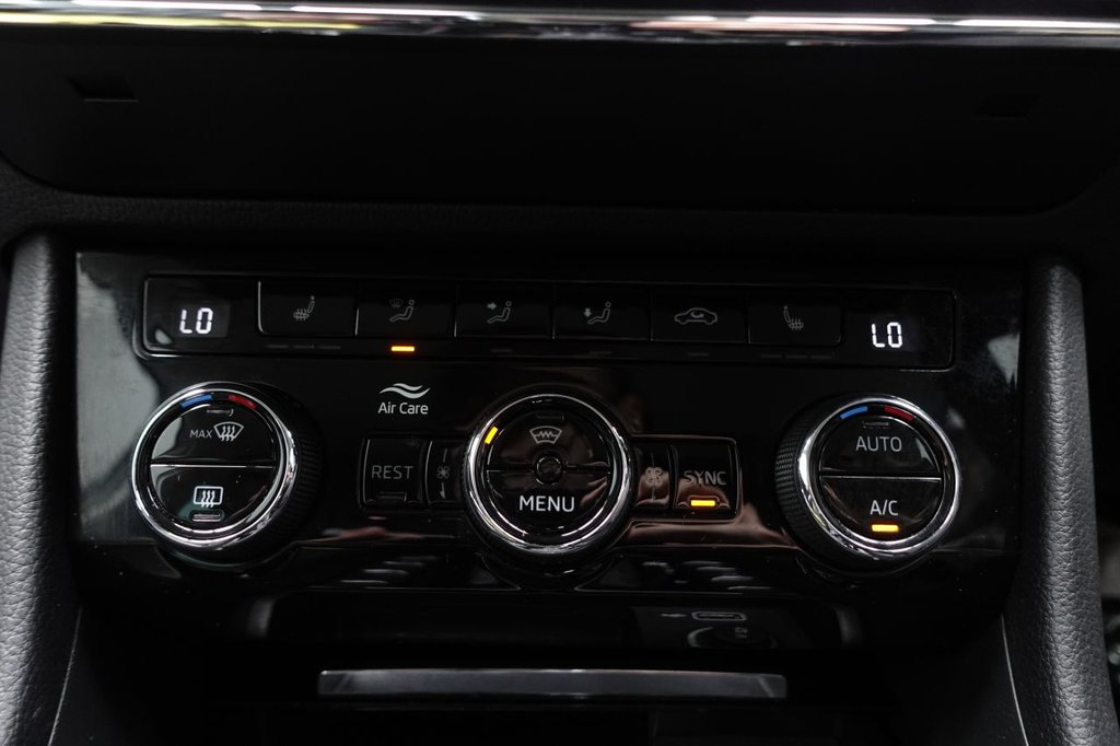 Used Skoda Superb 2019 for sale - 77583811: Photo 33