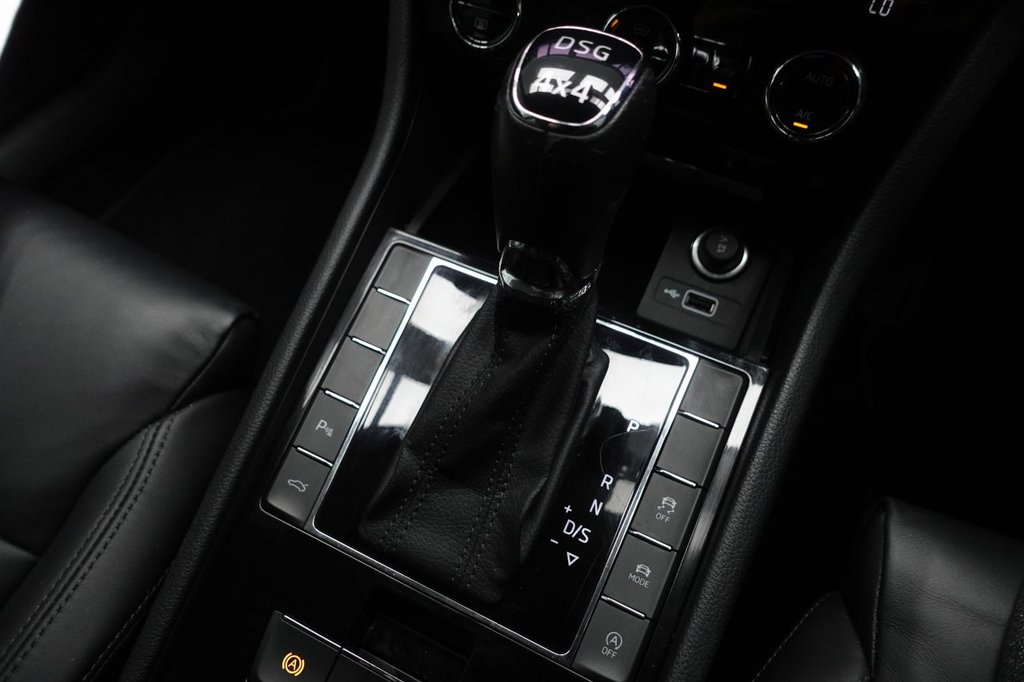 Used Skoda Superb 2019 for sale - 77583811: Photo 37