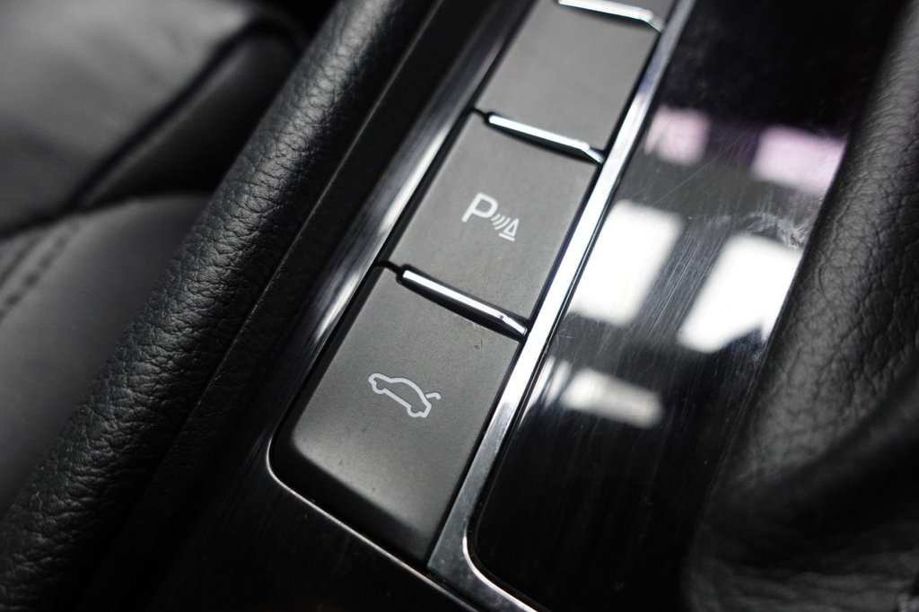 Used Skoda Superb 2019 for sale - 77583811: Photo 41