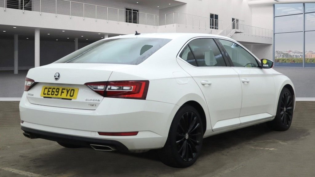 Used Skoda Superb 2019 for sale - 77583811: Photo 6