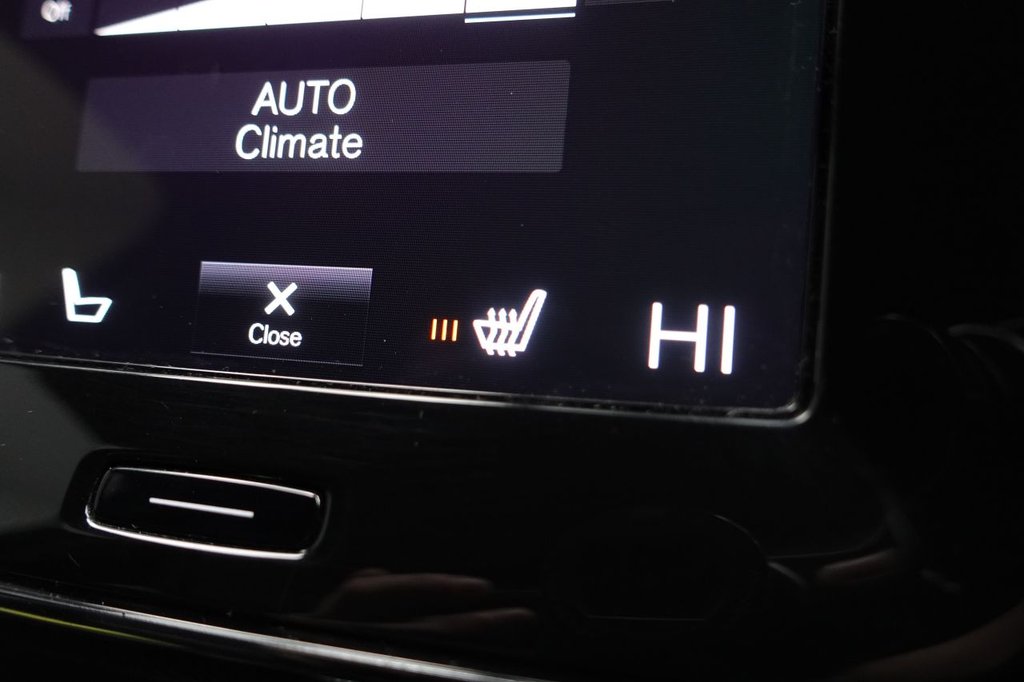 Used Volvo XC40 2021 for sale - 77507886: Photo 34