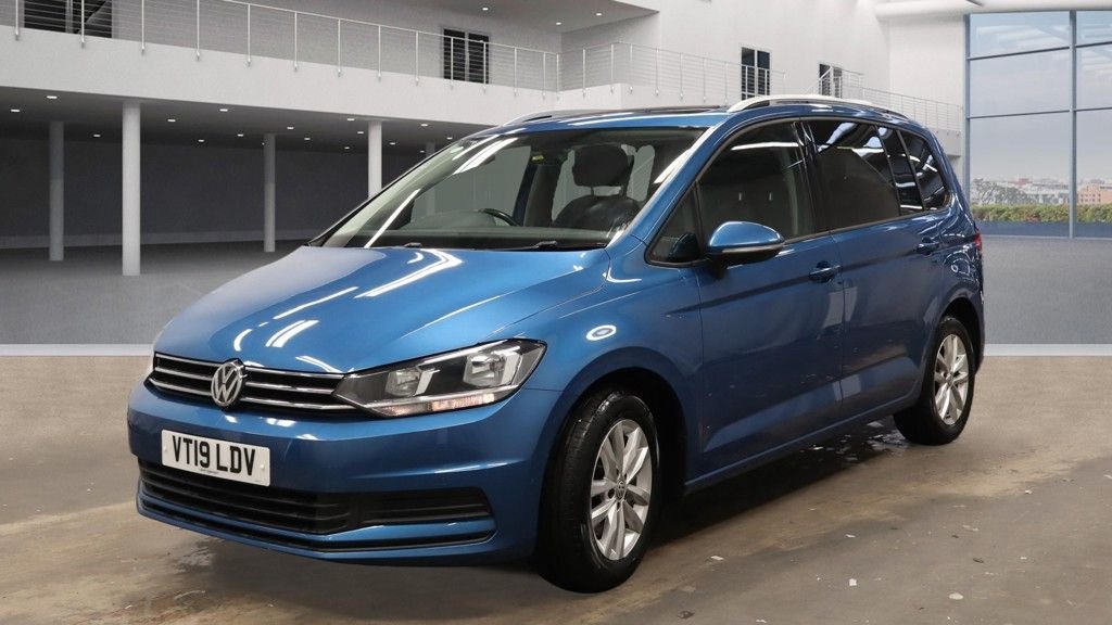 Used Volkswagen Touran 2019 for sale - 77608878: Photo 3