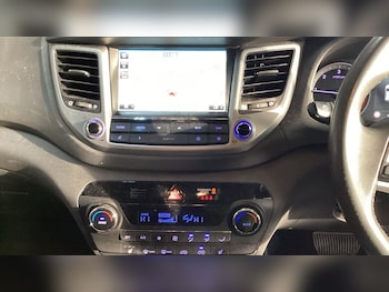 Used Hyundai TUCSON 2018 for sale - 77250242: Photo