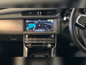 Used Jaguar XF 2019 for sale - 78167403: Photo