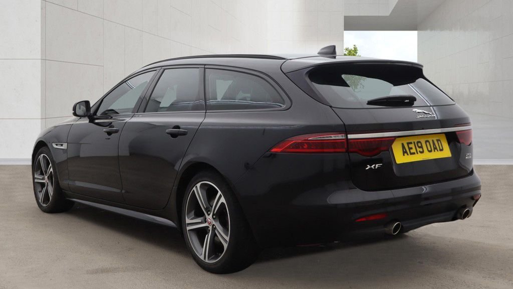 Used Jaguar XF 2019 for sale - 78167403: Photo 4