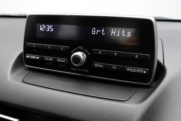 Used Mazda Mazda2 2018 for sale - 75573004: Photo 24