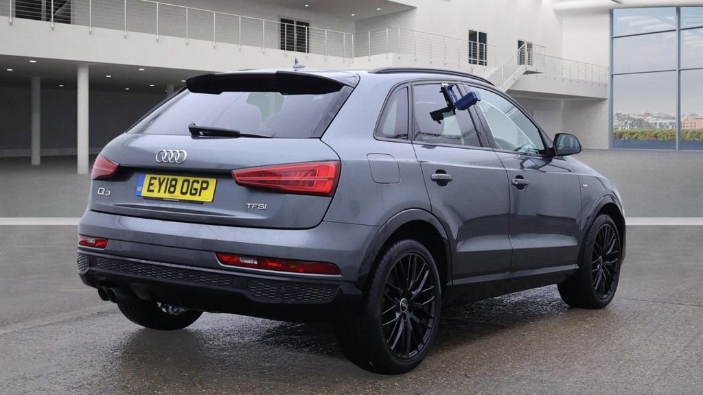 Used Audi Q3 2018 for sale - 76632590: Photo 8