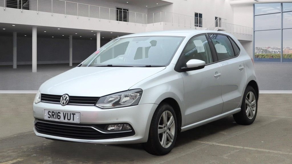 Used Volkswagen Polo 2016 for sale - 77408042: Photo 2