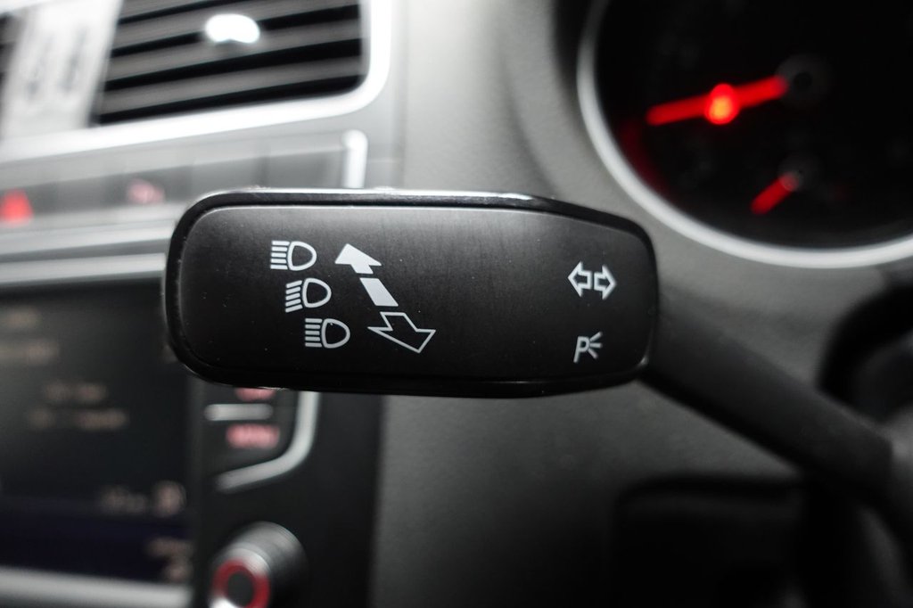 Used Volkswagen Polo 2016 for sale - 77408042: Photo 38