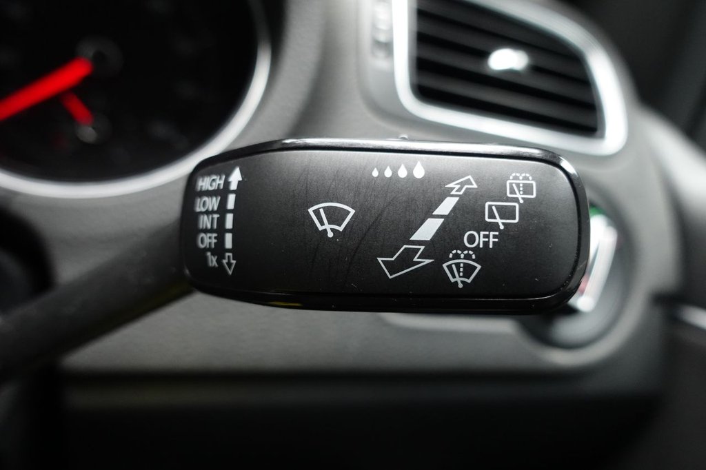 Used Volkswagen Polo 2016 for sale - 77408042: Photo 39