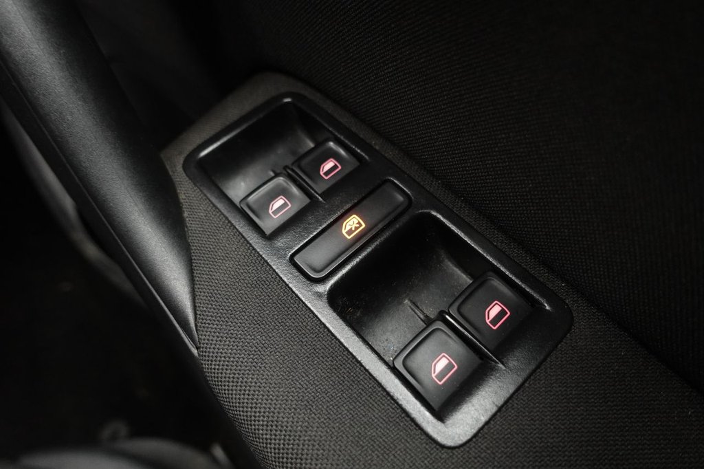 Used Volkswagen Polo 2016 for sale - 77408042: Photo 40