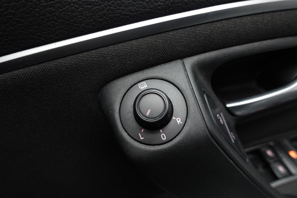 Used Volkswagen Polo 2016 for sale - 77408042: Photo 41