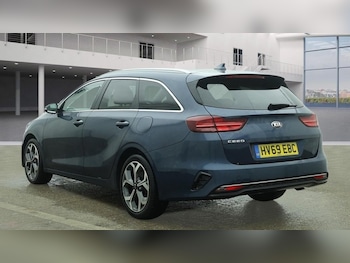 Used Kia Ceed 2019 for sale - 77936780: Photo