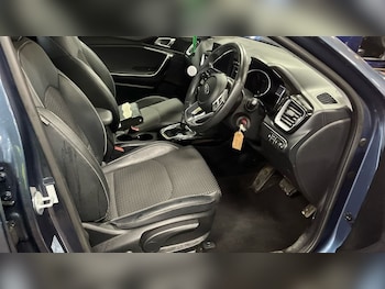 Used Kia Ceed 2019 for sale - 77936780: Photo