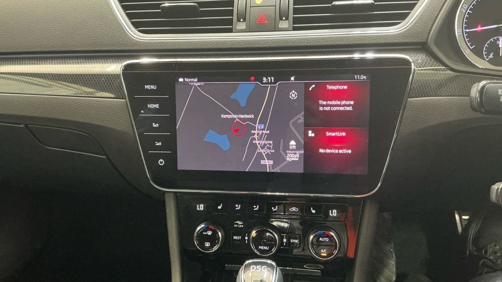 Used Skoda Superb 2019 for sale - 77693324: Photo 2