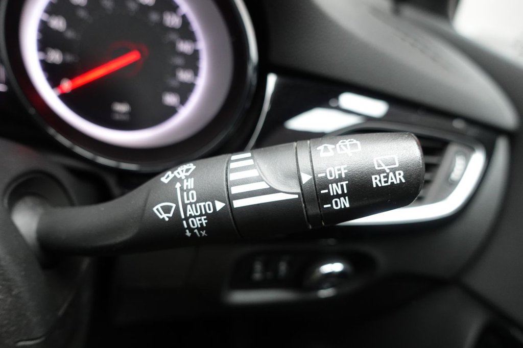 Used Vauxhall Astra 2019 for sale - 77122287: Photo 38