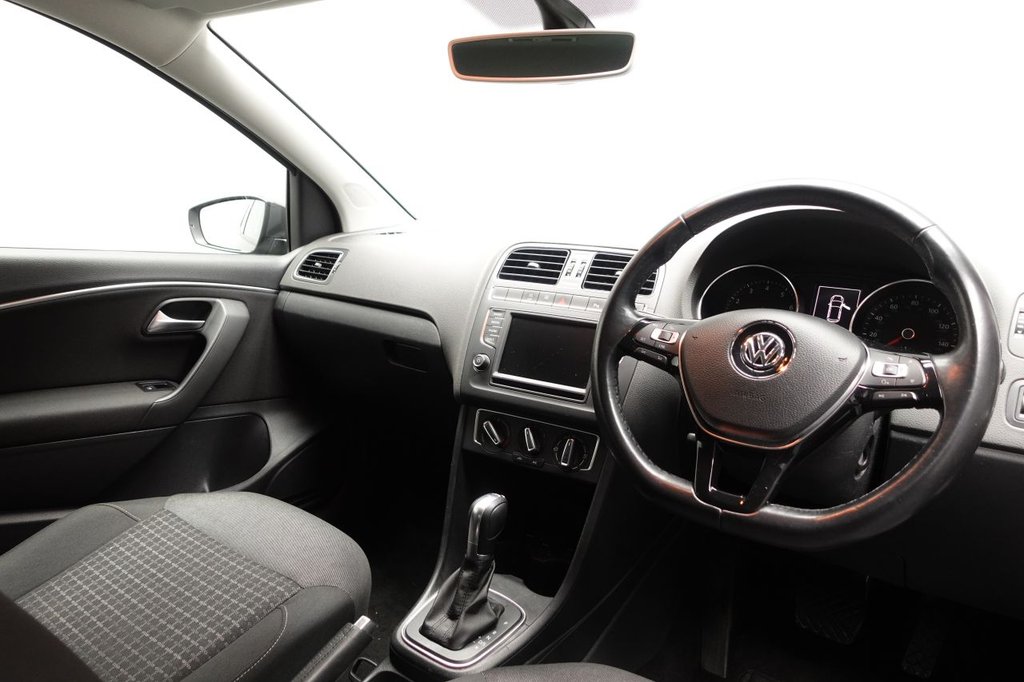 Used Volkswagen Polo 2017 for sale - 77583094: Photo 18