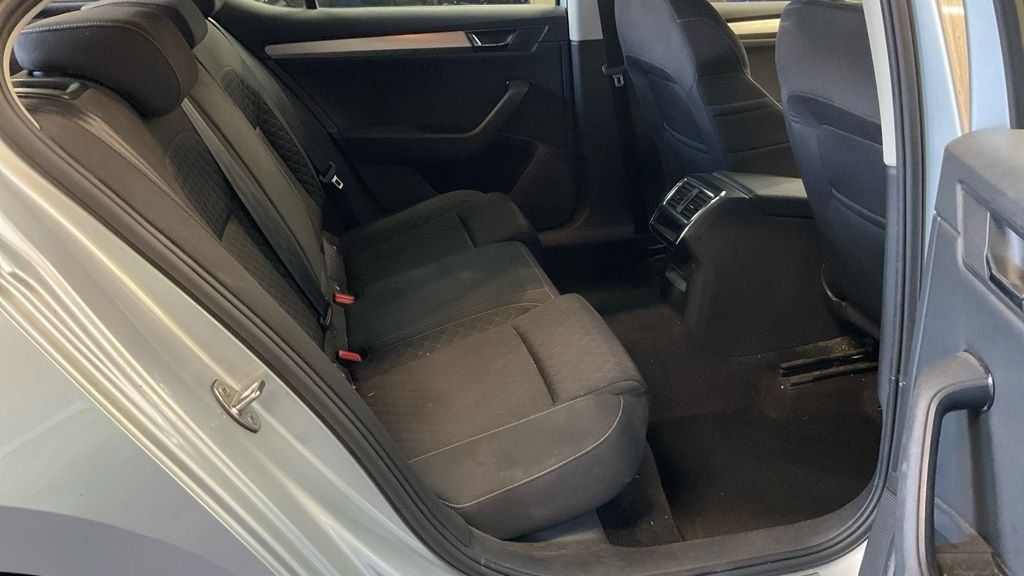 Used Skoda Superb 2021 for sale - 76009588: Photo 12