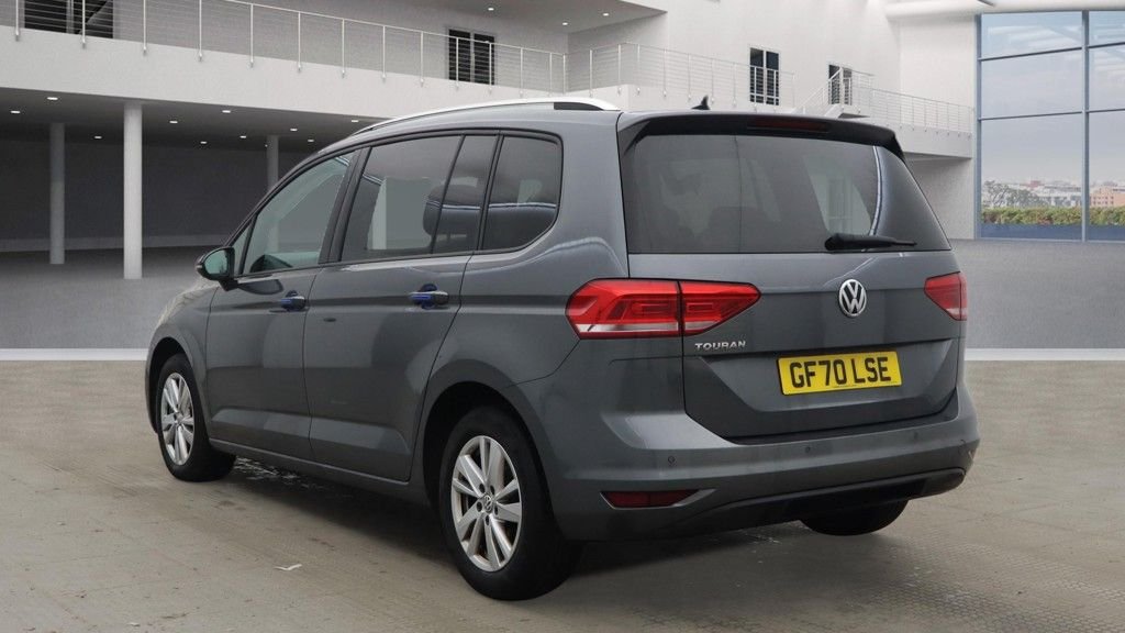 Used Volkswagen Touran 2020 for sale - 77302699: Photo 5