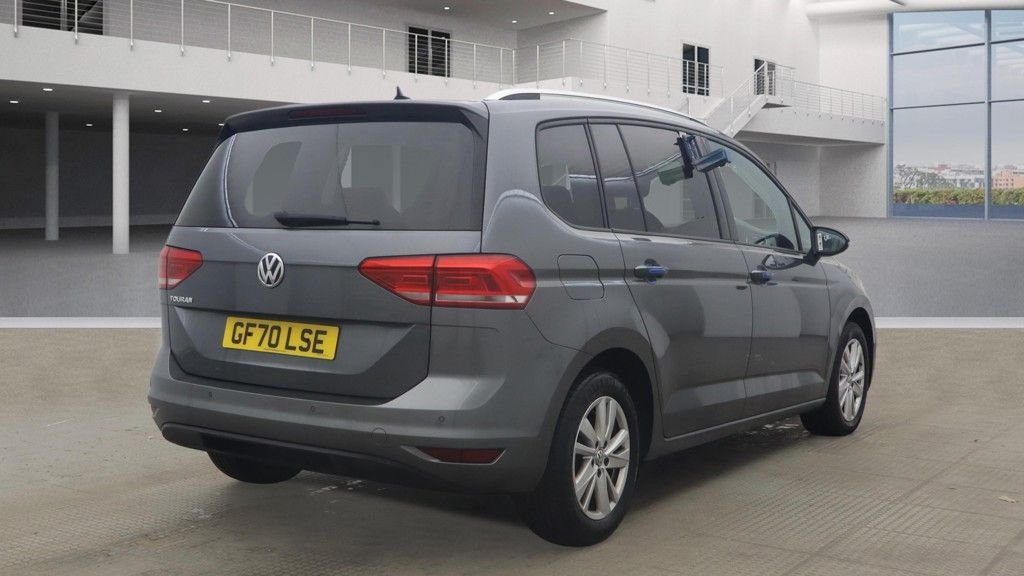 Used Volkswagen Touran 2020 for sale - 77302699: Photo 6