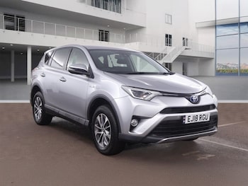 Used Toyota RAV4 2018 for sale - 77302720: Photo