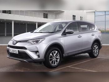 Used Toyota RAV4 2018 for sale - 77302720: Photo