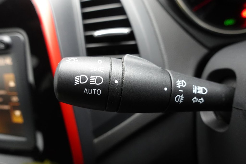 Used Renault Captur 2019 for sale - 77507897: Photo 37