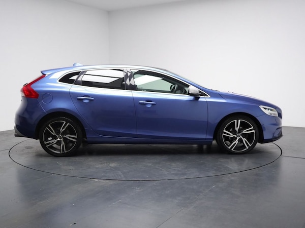 Used Volvo V40 2019 for sale - 75384154: Photo 14