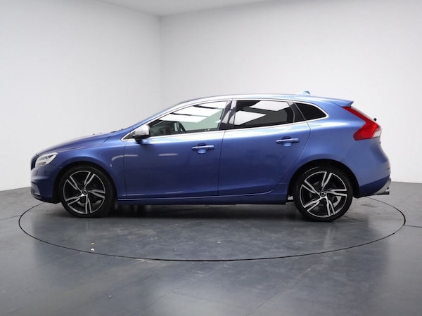 Used Volvo V40 2019 for sale - 75384154: Photo 8
