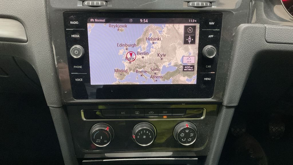 Used Volkswagen Golf 2018 for sale - 77007505: Photo 3