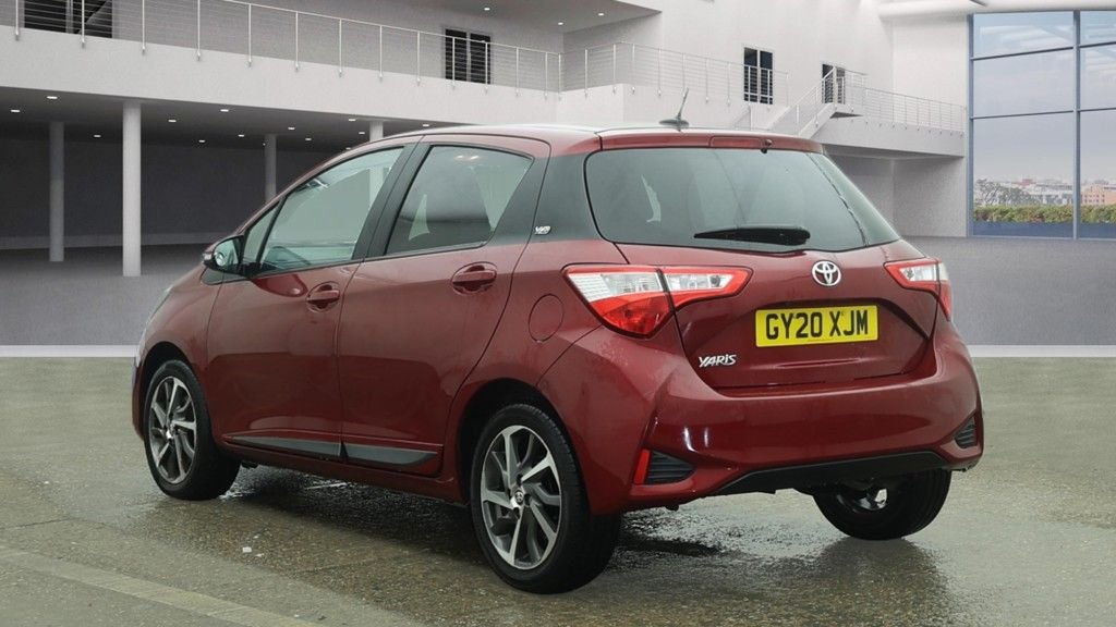 Used Toyota Yaris 2020 for sale - 77953184: Photo 3
