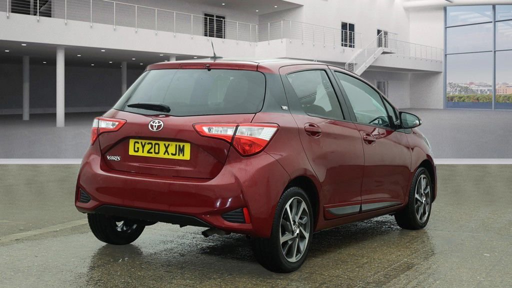 Used Toyota Yaris 2020 for sale - 77953184: Photo 4