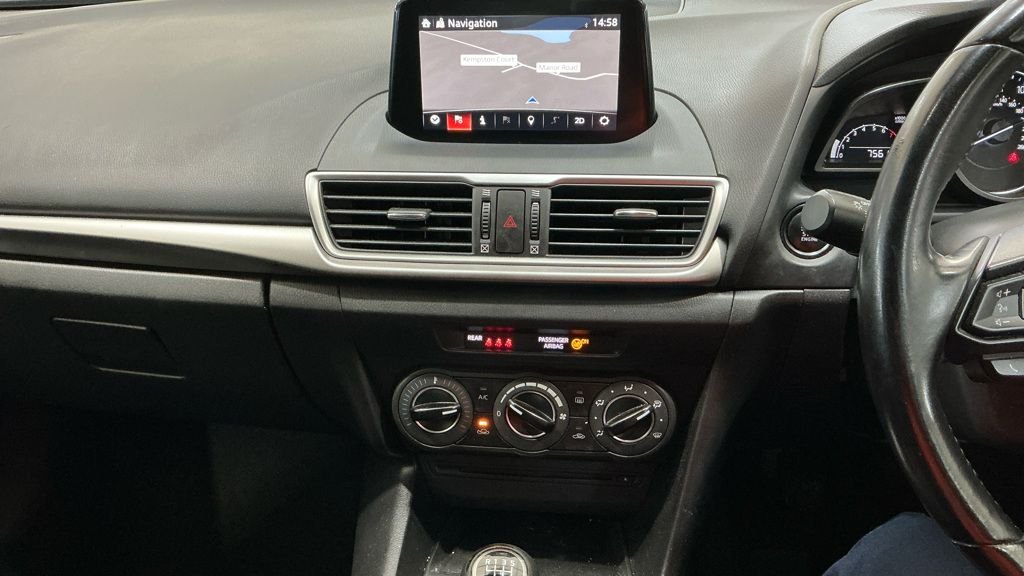 Used Mazda Mazda3 2018 for sale - 77621721: Photo 2