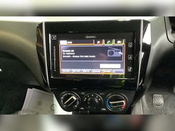 Used Suzuki Swift 2020 for sale - 76210875: Photo 3