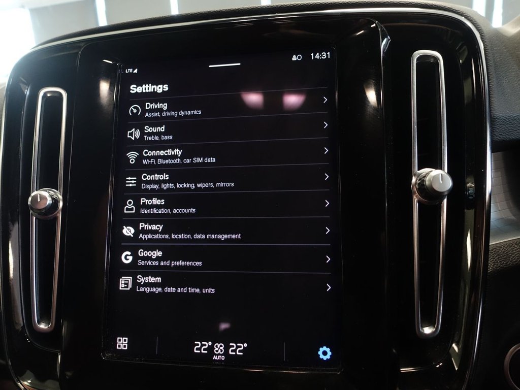 Used Volvo XC40 2023 for sale - 77026797: Photo 39