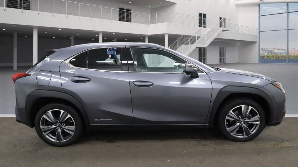 Used Lexus UX 2021 for sale - 76923973: Photo 9