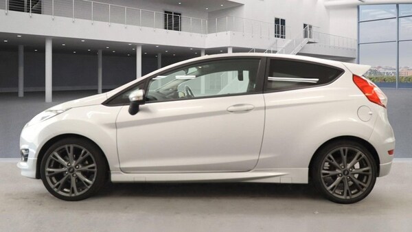 Used Ford Fiesta 2016 for sale - 76105787: Photo 11