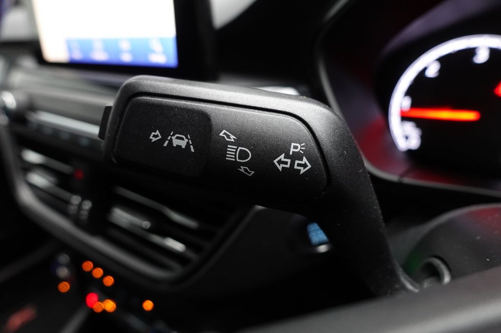 Used Ford Focus 2020 for sale - 76617509: Photo 46