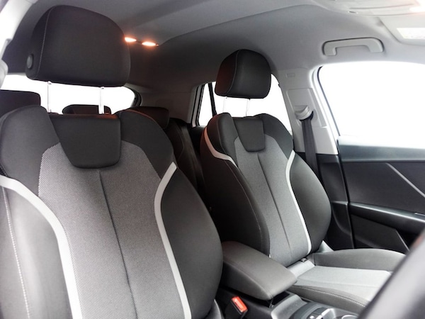 Used Audi Q2 2017 for sale - 75665750: Photo 2