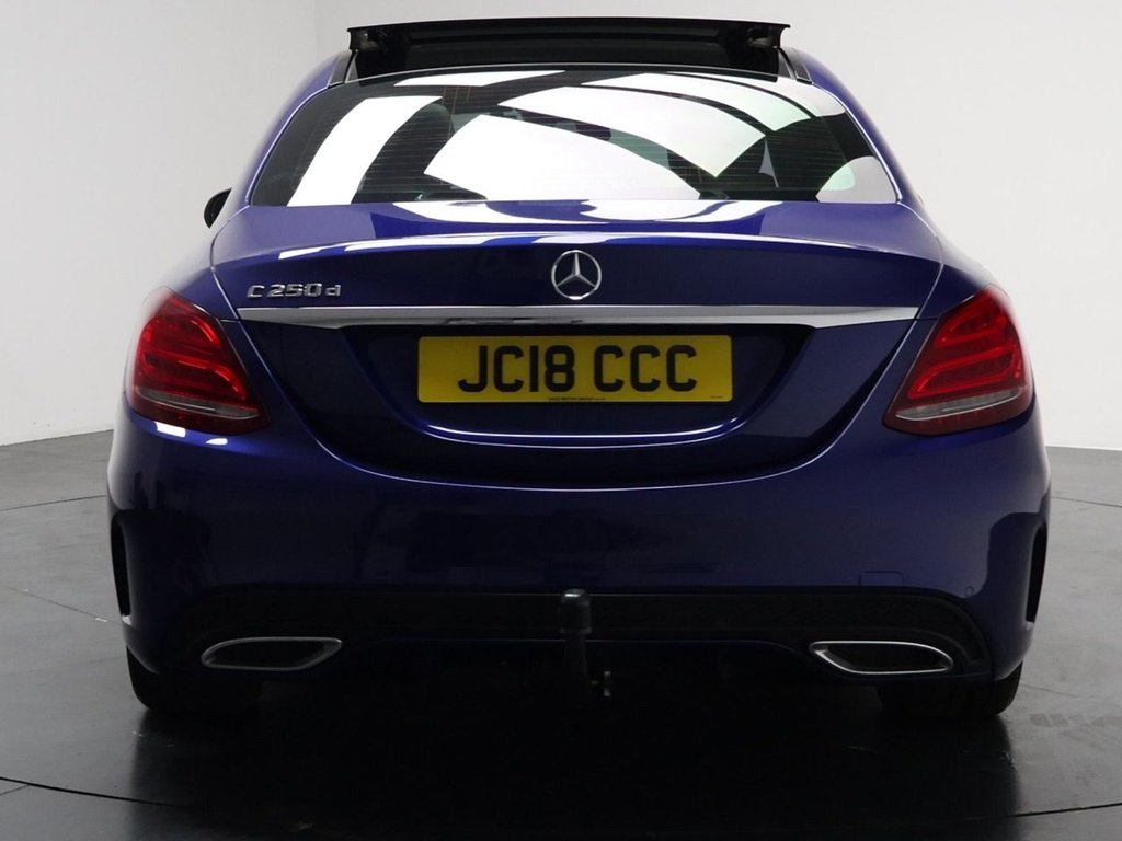 Used Mercedes-Benz C Class 2018 for sale - 76356289: Photo 11