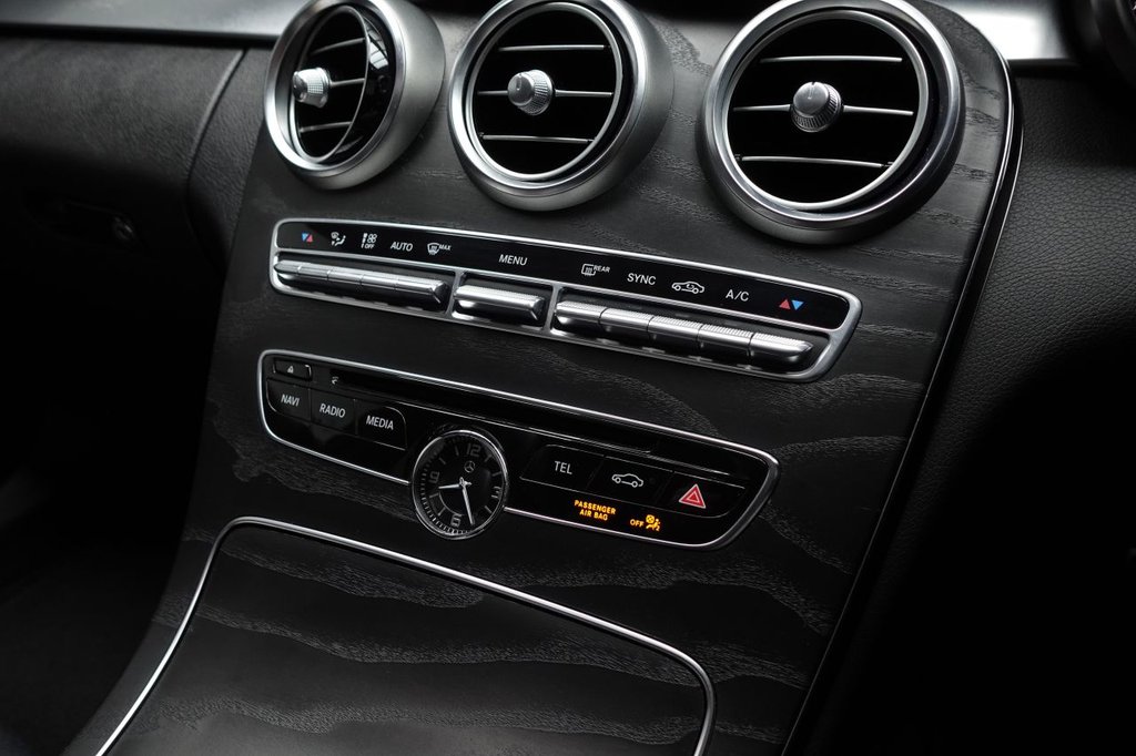 Used Mercedes-Benz C Class 2018 for sale - 76356289: Photo 46