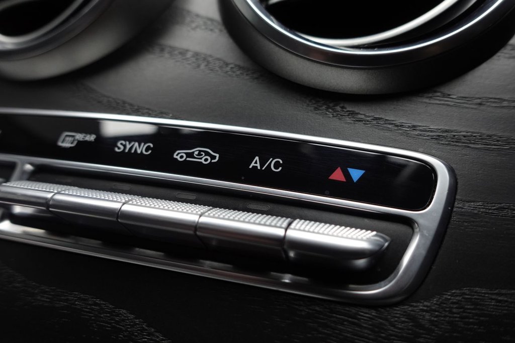 Used Mercedes-Benz C Class 2018 for sale - 76356289: Photo 47