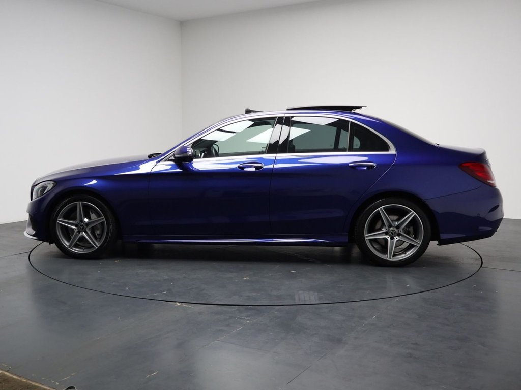 Used Mercedes-Benz C Class 2018 for sale - 76356289: Photo 8