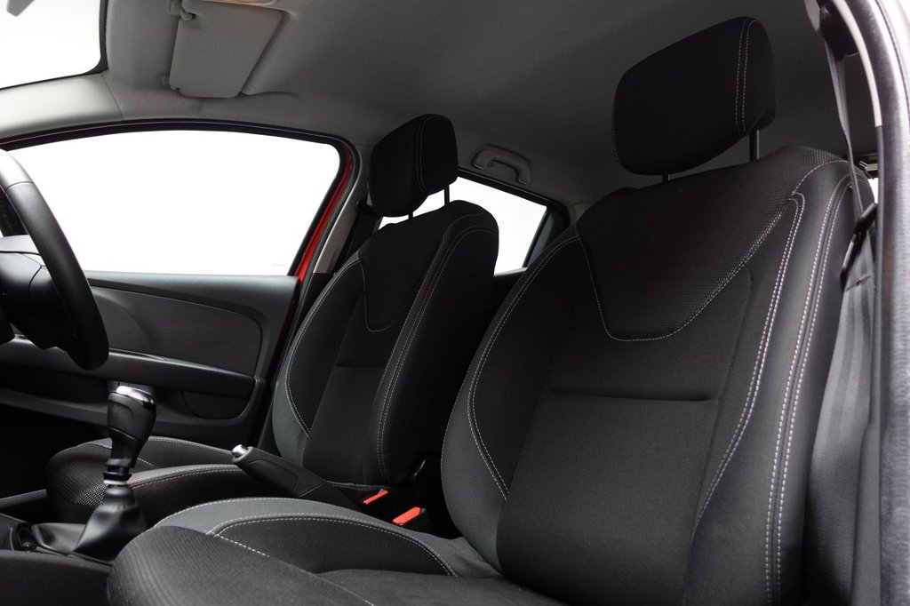 Used Renault Clio 2017 for sale - 76768789: Photo 15