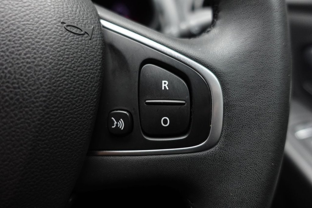 Used Renault Clio 2019 for sale - 76985913: Photo 23