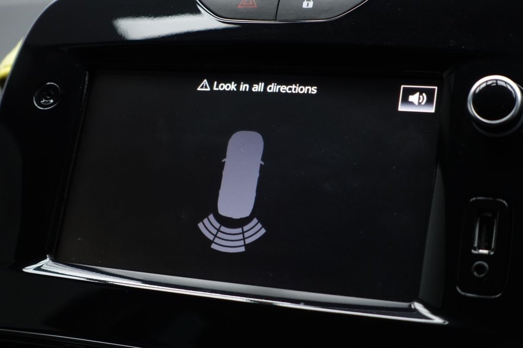 Used Renault Clio 2019 for sale - 76985913: Photo 36